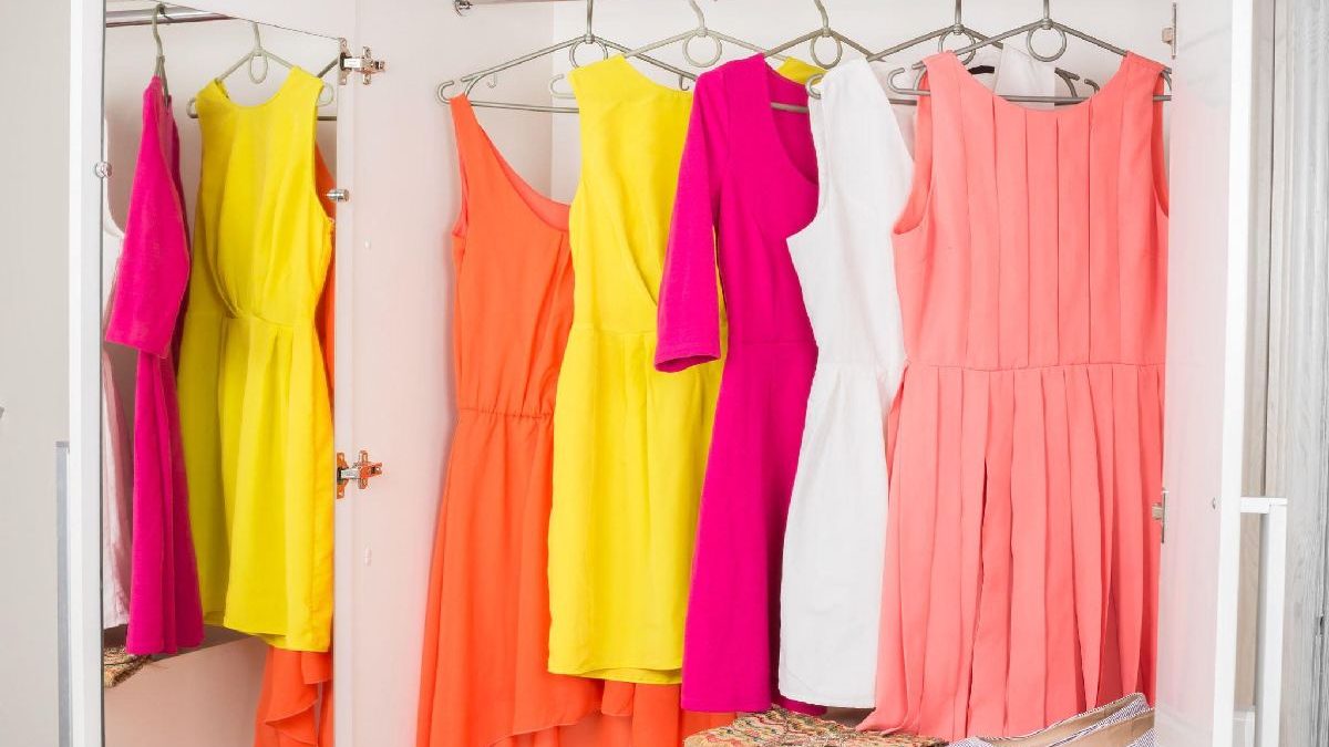 A Splash of Color: 7 Subtle Ways To Add Exciting Hues to Your Summer Wardrobe